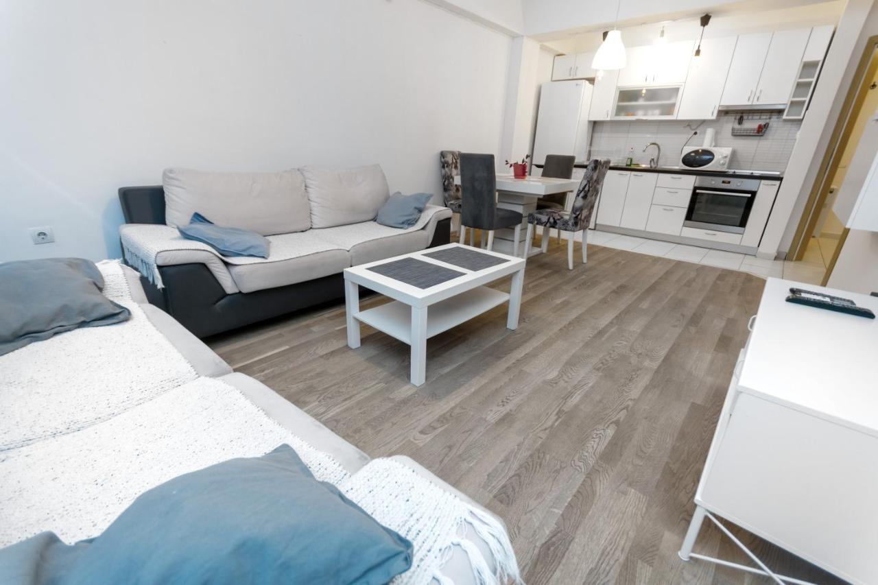 One Bedroom Apartment With Private Parking Скопье Экстерьер фото